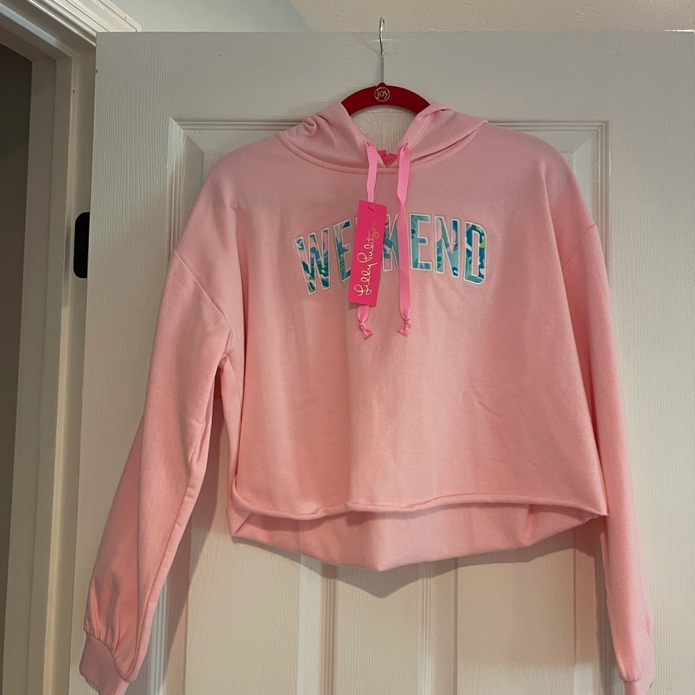 NWT Lilly Pulitzer pullover size medium